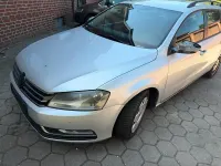 Gebraucht VW Passat 140 PS (102 kW) 2012 Grau Kombi