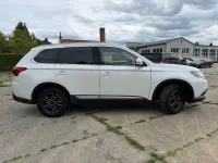 Gebraucht Mitsubishi Outlander 150 PS (110 kW) 2017 Weiß SUV