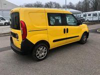 Gebraucht Fiat Doblò 120 PS (88 kW) 2019 Gelb Van / Kleinbus