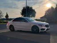 Gebraucht Mercedes C43 AMG AMG 367 PS (269 kW) 2018 Weiß Limousine