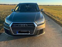 Gebraucht Audi Q7 S-Line 263 PS (193 kW) 2015 Silber SUV