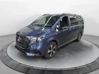 Gebraucht Mercedes V250 Avantgarde 190 PS (139 kW) 2025 Blau Van / Kleinbus