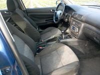 Gebraucht VW Passat 125 PS (91 kW) 1999 Blau Kombi