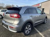 Gebraucht Kia Niro Vision 105 PS (77 kW) 2019 Grau SUV