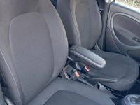 Gebraucht Smart ForFour Electric Drive 60 kW (82 PS) 2019 Weiß Kleinwagen