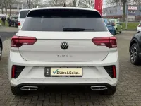Gebraucht VW T-Roc IQ Drive 150 PS (110 kW) 2025 Grau SUV