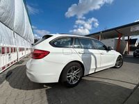 gebraucht BMW 320 d xDrive Touring Advantage Advantage