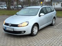 Gebraucht VW Golf 105 PS (77 kW) 2011 Silber Kombi