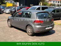 Gebraucht VW Golf VI 80 PS (58 kW) 2011 Grau Kleinwagen