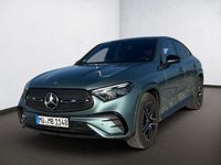 Gebraucht Mercedes GLC300 AMG 269 PS (197 kW) 2025 Metalliclackverdesilber Coupé
