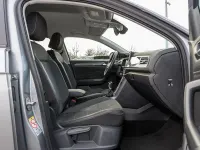 Gebraucht VW T-Roc Style 110 PS (80 kW) 2023 Pyrit silber metallic SUV