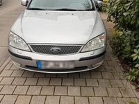 Gebraucht Ford Mondeo 145 PS (106 kW) 2004 Silber Kombi