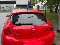 Usado Opel Astra 120 HP (88 kW) 2011 Vermelho Sedan