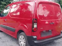 Gebraucht Citroën Berlingo 75 PS (55 kW) 2012 Rot Van / Kleinbus