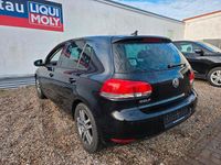 Gebraucht VW Golf VI 82 PS (60 kW) 2010 Schwarz Kleinwagen