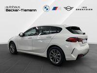 Gebraucht BMW 120 Shadowline 156 PS (114 kW) 2025 Alpinweiß uni Kleinwagen