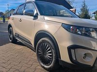 Gebraucht Suzuki Vitara 140 PS (102 kW) 2017 Beige SUV