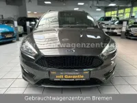 Usata Ford Focus ST-Line 140 CV (102 kW) 2018 Grigio Berlina