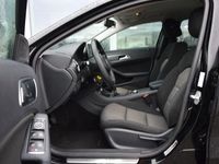 gebraucht Mercedes GLA180 SPORT*CAM*SHT*ALU*KLIMA*AHK*EURO6*