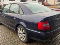 Gebraucht Audi A4 150 PS (110 kW) 1998 Blau Limousine