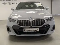 Gebraucht BMW 550e M Sport 489 PS (359 kW) 2025 Grau Kombi