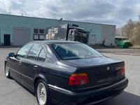 Gebraucht BMW 528 193 PS (141 kW) 1997 Schwarz Limousine