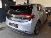 Gebraucht VW ID.3 Pro Performance 150 kW (204 PS) 2022 Grau Kleinwagen