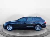 Gebraucht Audi A4 Ambiente 150 PS (110 kW) 2023 Brillantschwarz Kombi