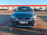 Gebraucht Ford Focus 116 PS (85 kW) 2005 Silber Limousine