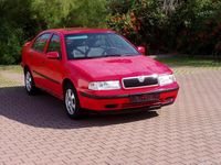 Gebraucht Skoda Octavia 125 PS (91 kW) 1999 Rot Limousine