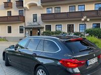 Gebraucht BMW 520 190 PS (139 kW) 2018 Grau Kombi