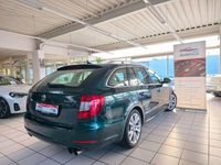 Gebraucht Skoda Superb Elegance 260 PS (191 kW) 2011 Grün Kombi