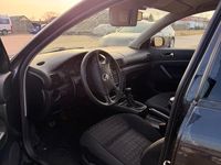 Gebraucht VW Passat 116 PS (85 kW) 2001 Schwarz Kombi