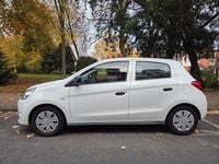 Gebraucht Mitsubishi Space Star 71 PS (52 kW) 2015 Weiß Limousine