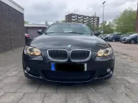 Gebraucht BMW 325 Cabriolet M Sport 218 PS (160 kW) 2010 Schwarz Cabrio