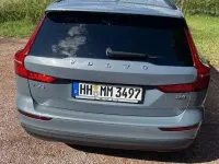 Gebraucht Volvo V60 197 PS (144 kW) 2022 Thunder grey Kombi