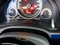 Usado VW up! CLUB 75 CV (55 kW) 2016 Púrpura Utilitario