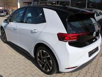 Gebraucht VW ID.3 Pro Performance 150 kW (204 PS) 2022 Weiß Kleinwagen
