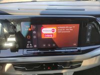 Usado VW Multivan Style 204 HP (150 kW) 2023 Prateado Monovolume