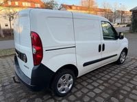 Gebraucht Fiat Doblò 92 PS (67 kW) 2014 Weiß Van / Kleinbus