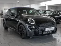 Gebraucht Mini John Cooper Works 136 PS (100 kW) 2021 Midnight black Kleinwagen