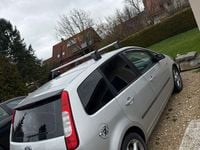 Gebraucht Ford C-MAX Ghia 145 PS (106 kW) 2004 Silber Van / Kleinbus