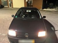 Gebraucht VW Polo 66 PS (48 kW) 2001 Schwarz Kleinwagen