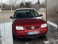 Gebraucht VW Bora 101 PS (74 kW) 2000 Rot Limousine