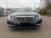 Używany Mercedes E250 Avantgarde 204 KM (150 kW) 2012 Szary Sedan/Limuzyna
