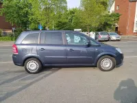 Gebraucht Opel Zafira Edition 140 PS (102 kW) 2009 Grau Van / Kleinbus