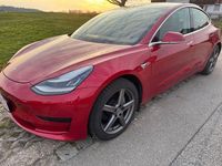 Gebraucht Tesla Model 3 Standard Range Plus 239 kW (325 PS) 2020 Rot Limousine