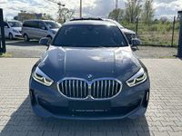 gebraucht BMW 118 i M Sport Aut. Navi+Led+Pano+Kamera+Ahk+Shz