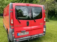 Gebraucht Renault Trafic 115 PS (84 kW) 2012 Rot Van / Kleinbus
