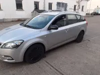 Gebraucht Kia Ceed Sportswagon Vision 90 PS (66 kW) 2012 Silber Kombi